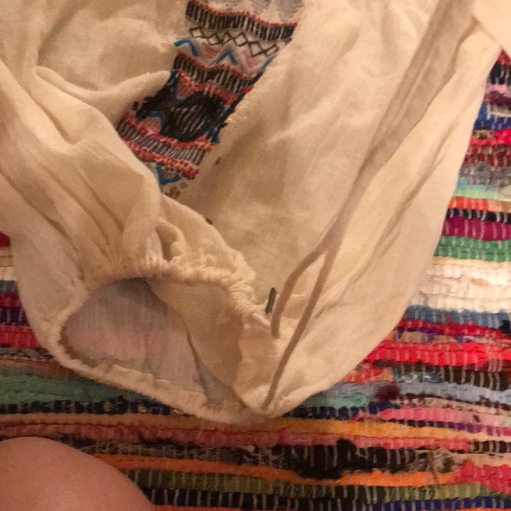 Blouse - Picture 4 of 4